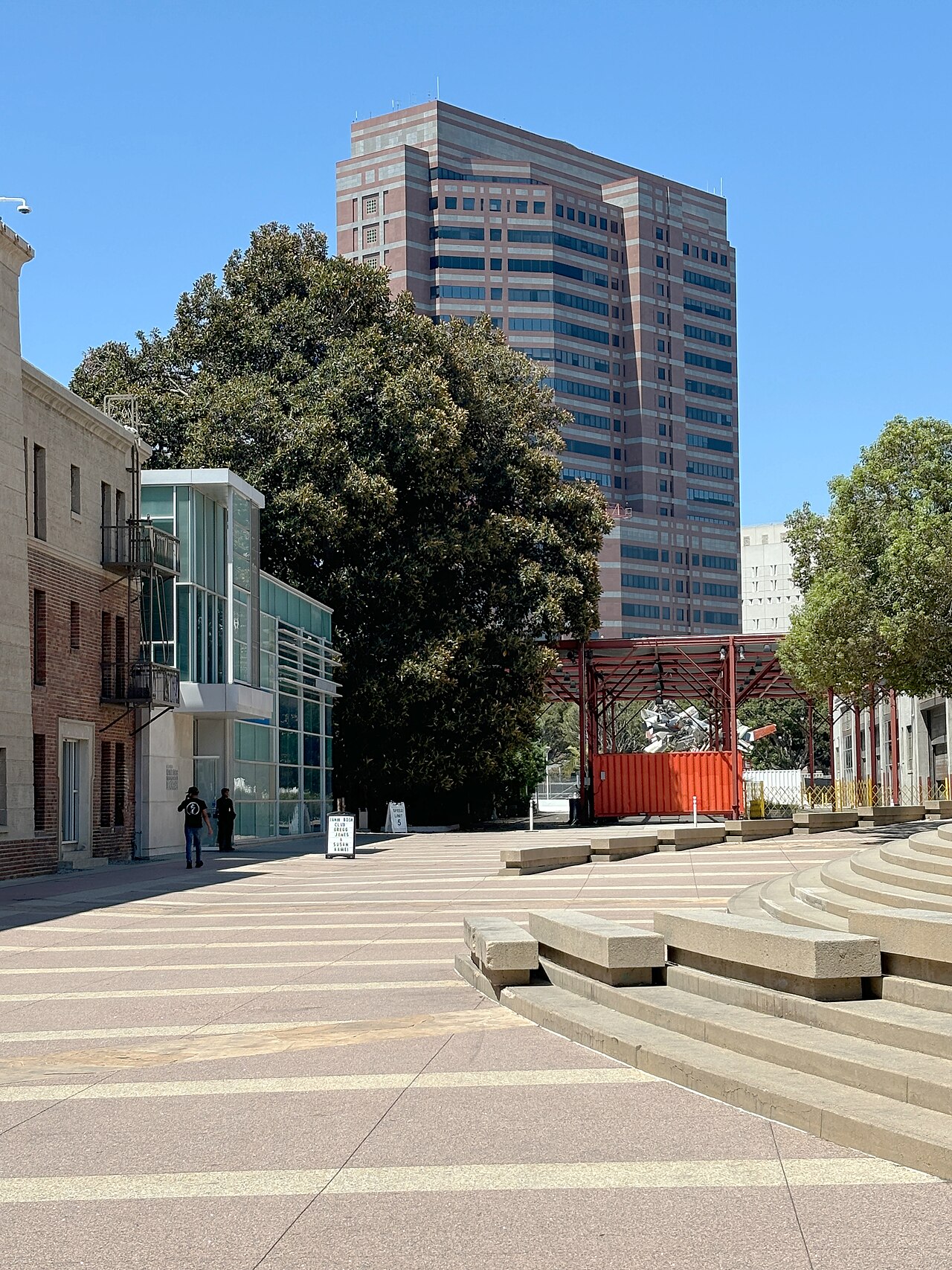 Edward R. Roybal Federal Building and United States Courthouse (Los Angeles)